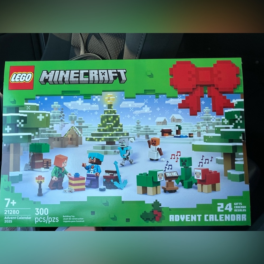 Lego Minecraft 2025 Advent Calendar